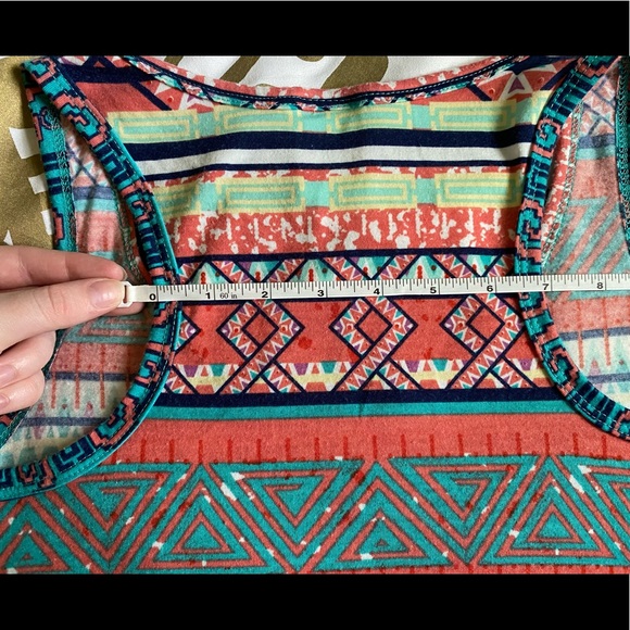 Aztec Print Tank Top - Picture 9 of 11